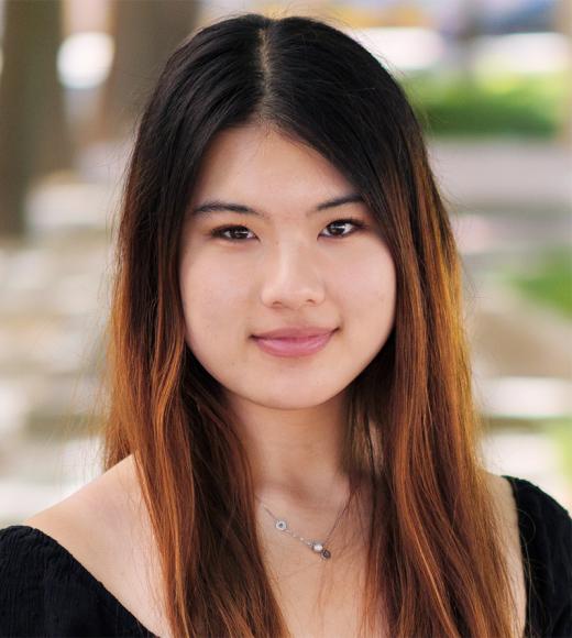 Photo of Jenny Zhao