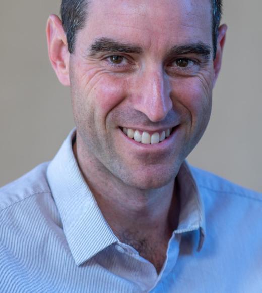Mike Sintetos headshot