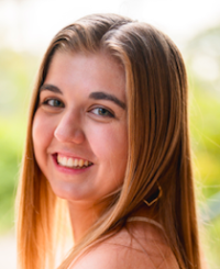 Photo of Elizabeth DeFrance
